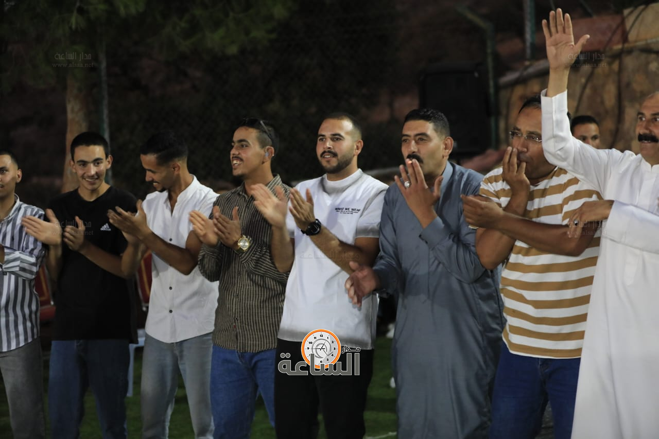 Madar Al-Saa Images 0.4314554955893317