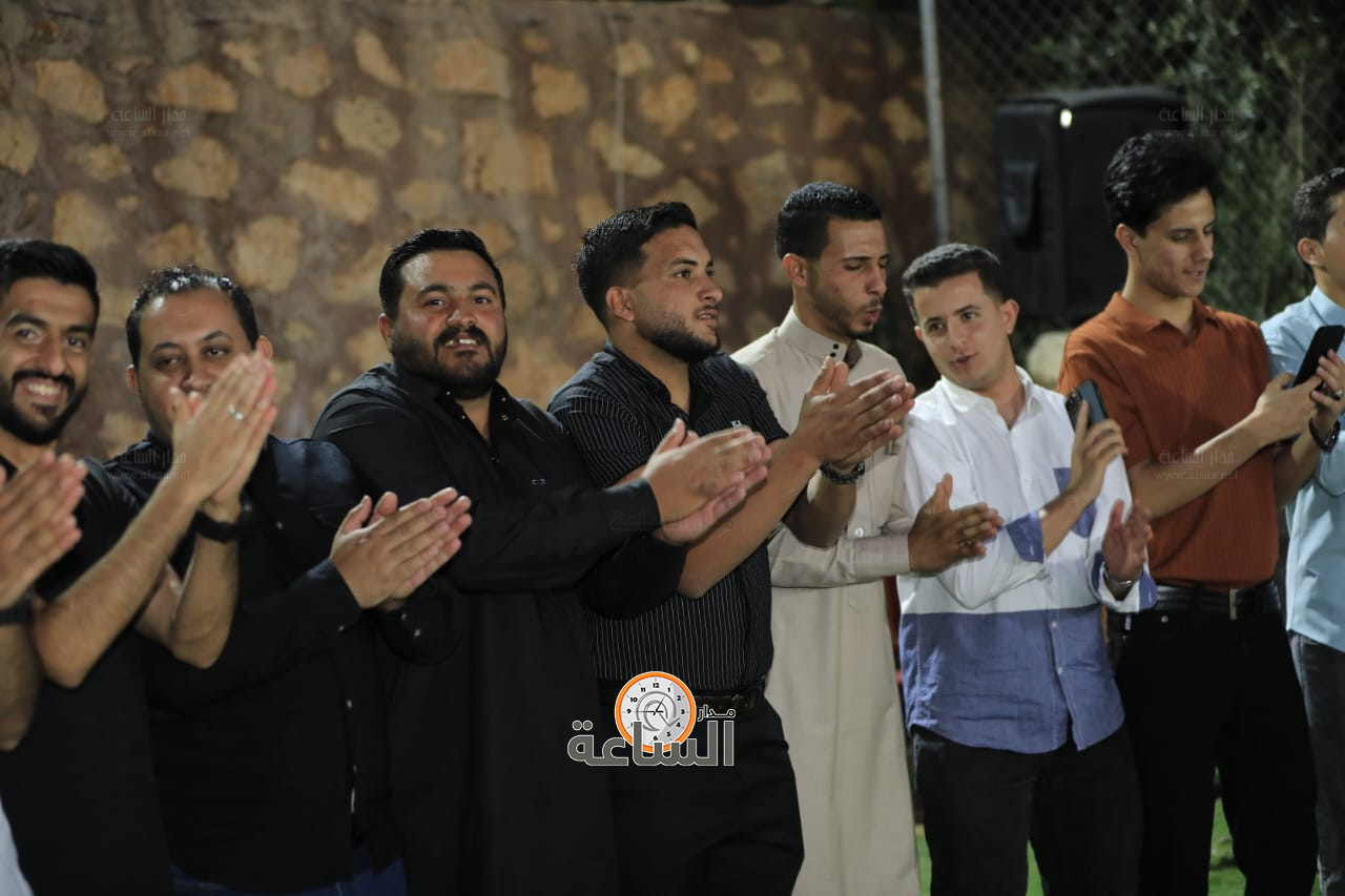 Madar Al-Saa Images 0.9238585105543878