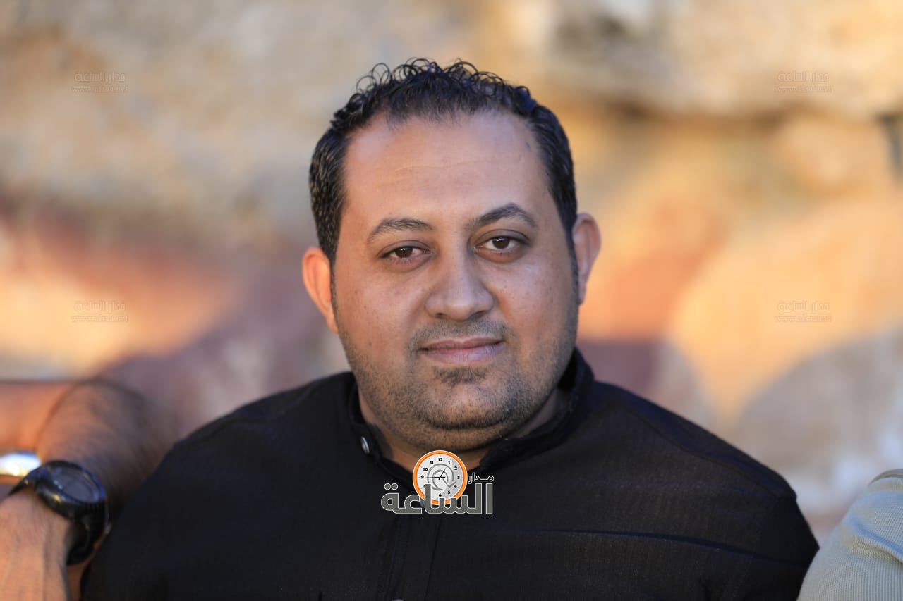 Madar Al-Saa Images 0.10652083964247372