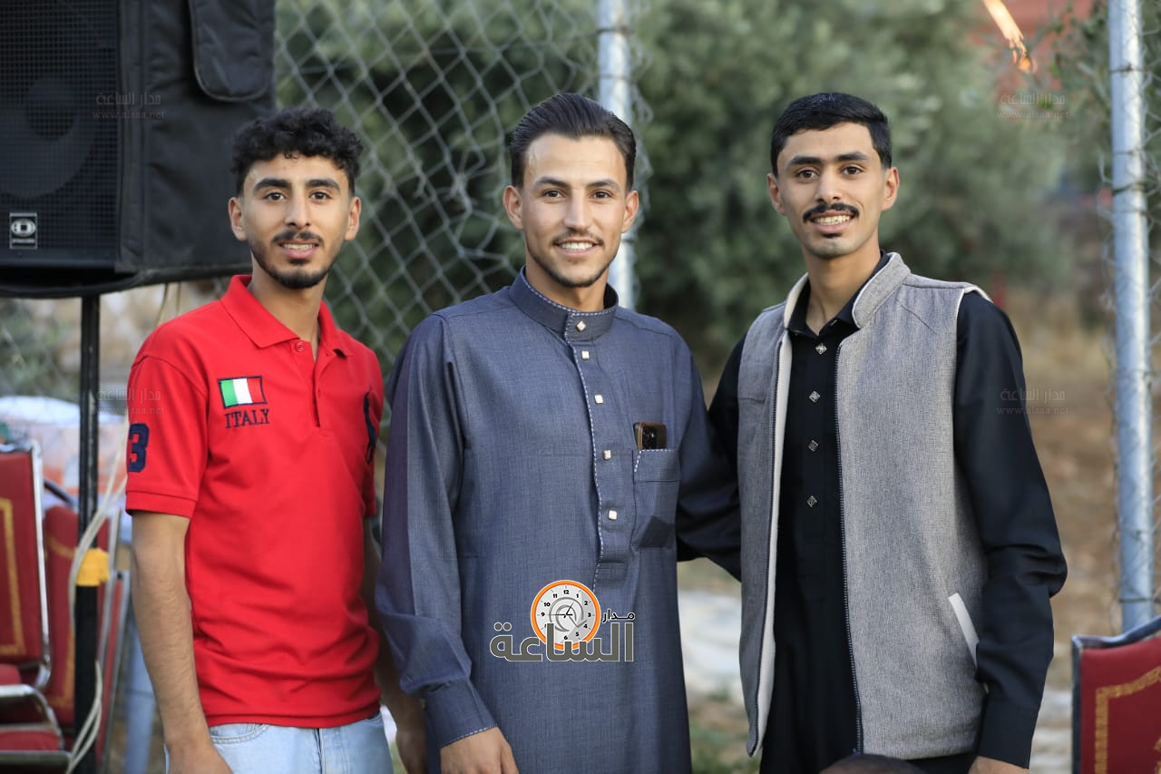 Madar Al-Saa Images 0.9655987844307232