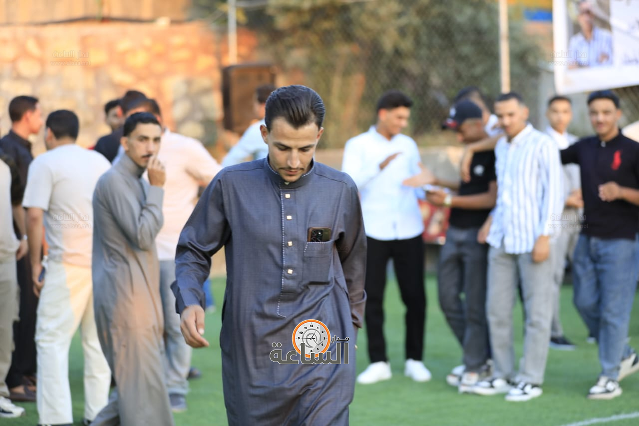 Madar Al-Saa Images 0.48874080786793395