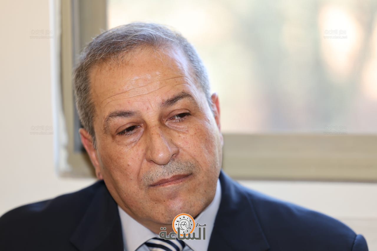 Madar Al-Saa Images 0.929010432206671