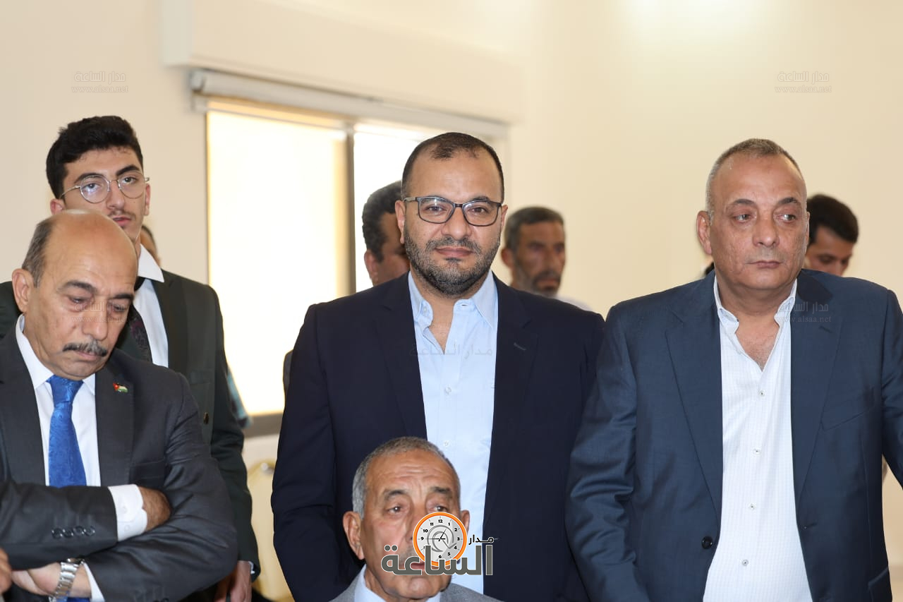 Madar Al-Saa Images 0.47364956184983653