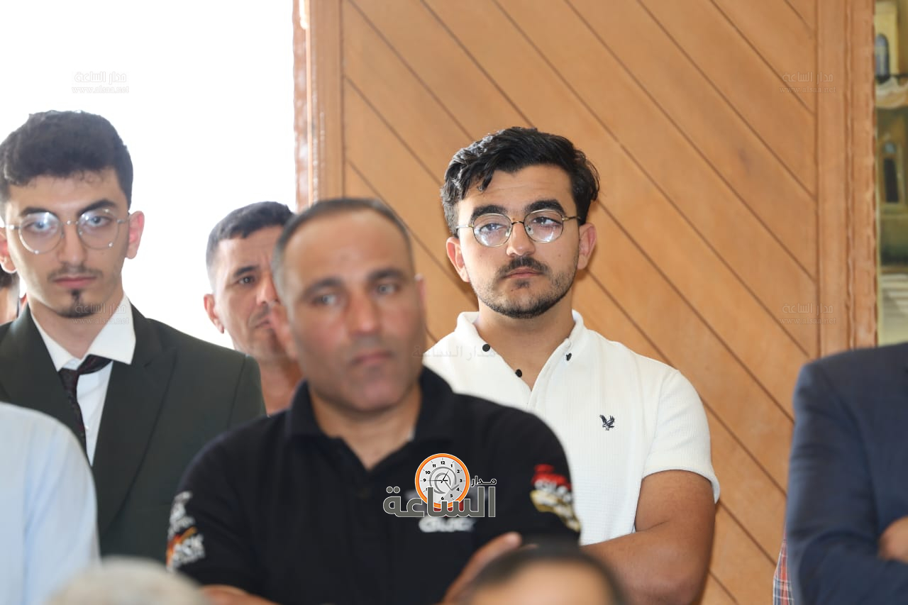 Madar Al-Saa Images 0.40202639962433817