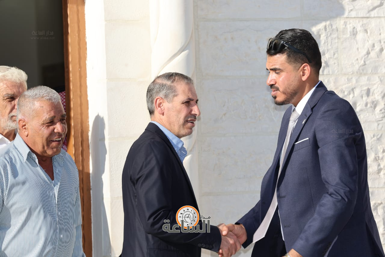 Madar Al-Saa Images 0.11245480288203391