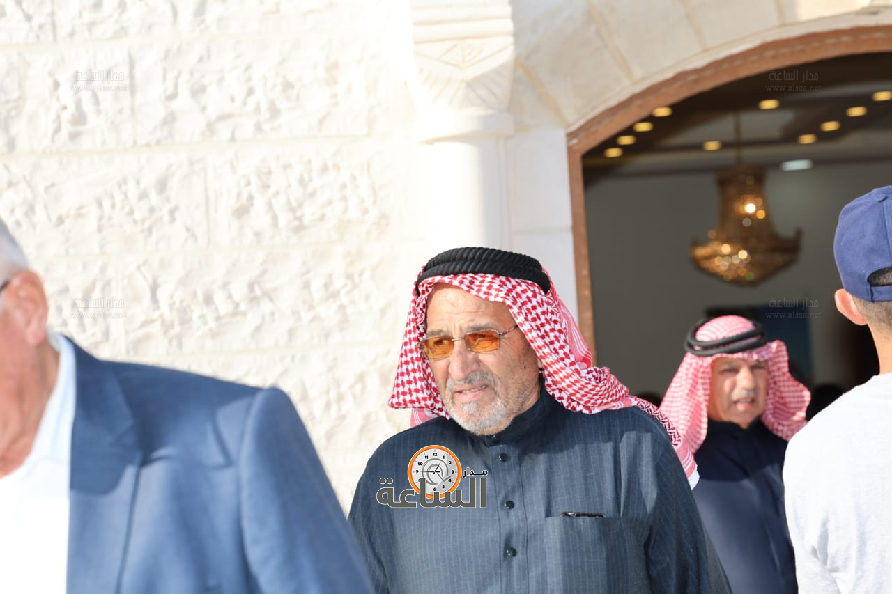 Madar Al-Saa Images 0.8896374230067806