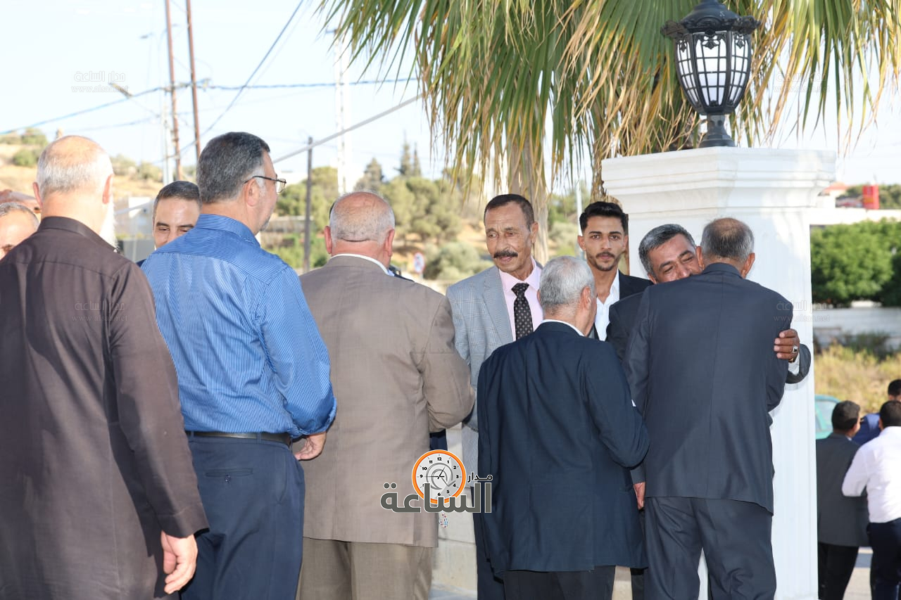 Madar Al-Saa Images 0.19662651033256495