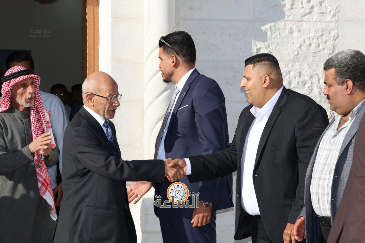 Madar Al-Saa Images 0.5887474095263571