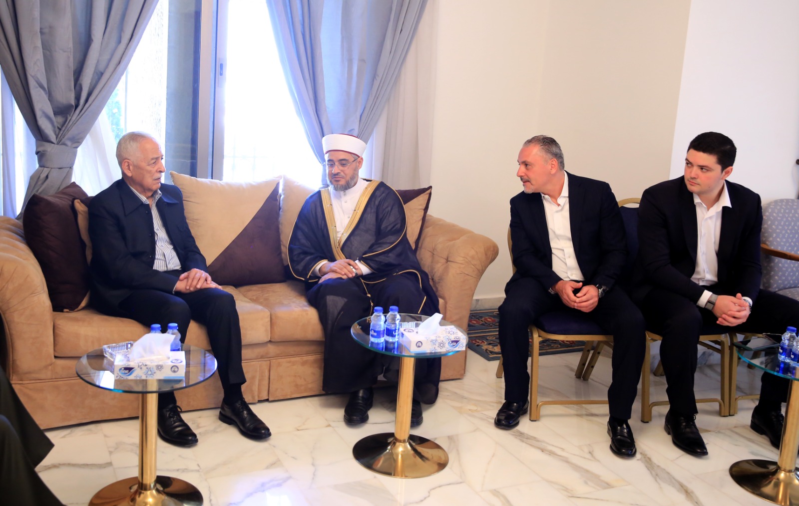 Madar Al-Saa Images 0.45633071023200633