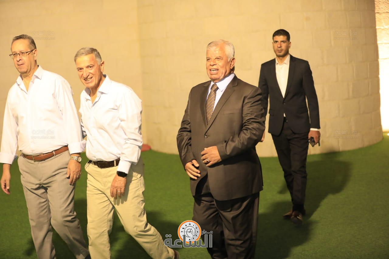 Madar Al-Saa Images 0.8787600652944737