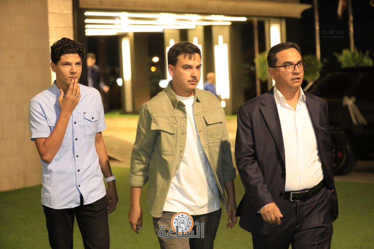 Madar Al-Saa Images 0.24526432389163222