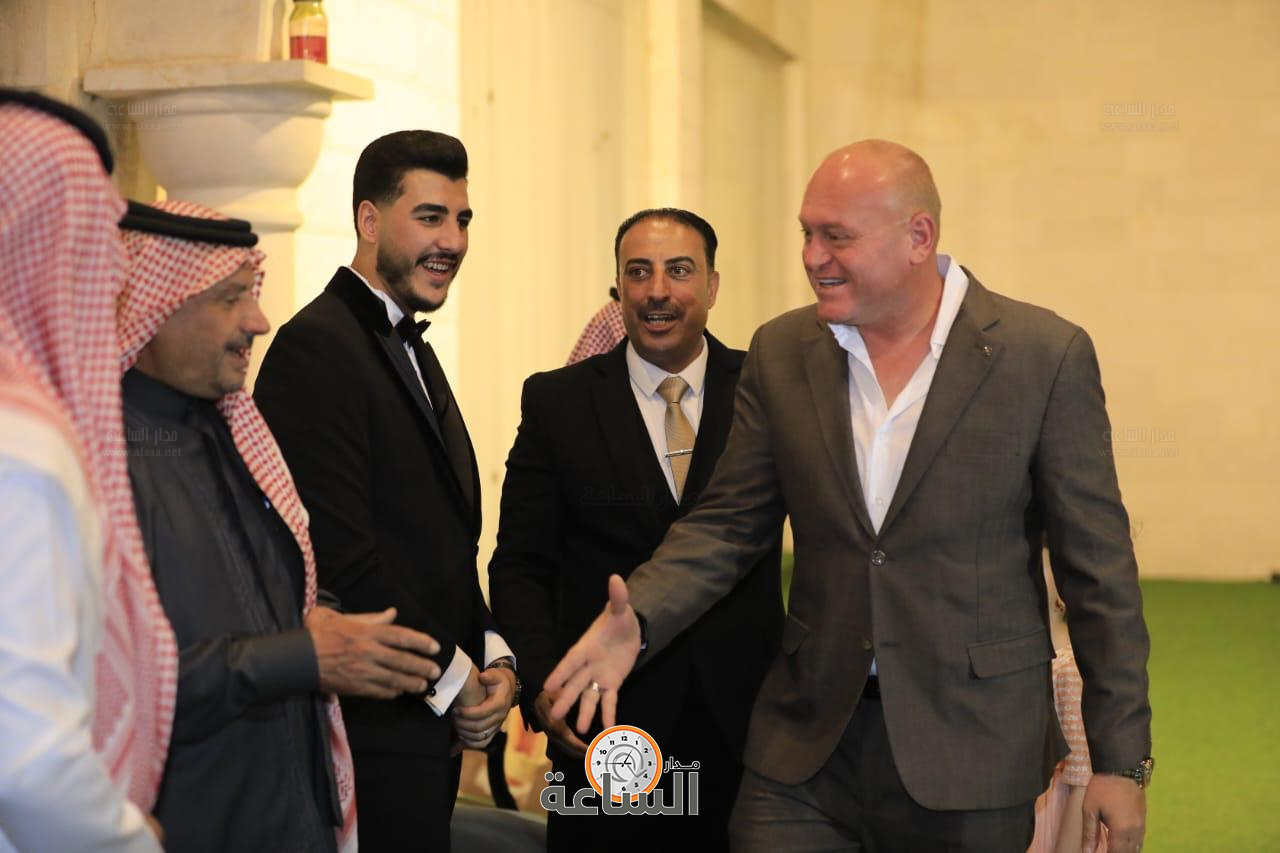 Madar Al-Saa Images 0.01746643496149769