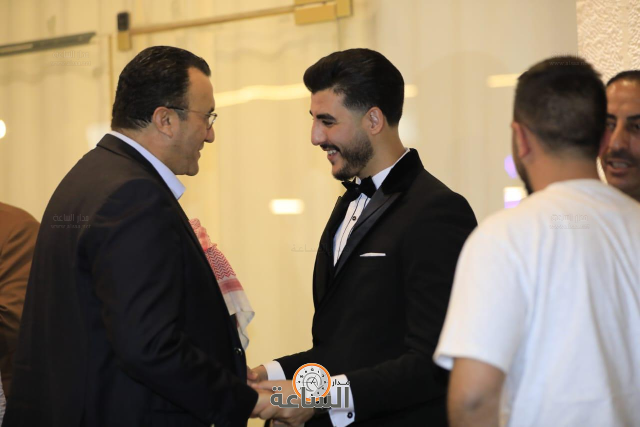 Madar Al-Saa Images 0.5040055241999511