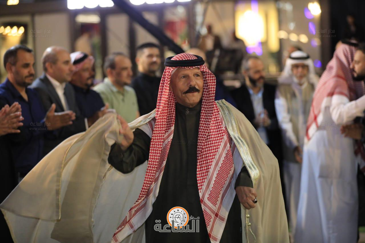 Madar Al-Saa Images 0.7949674300516781