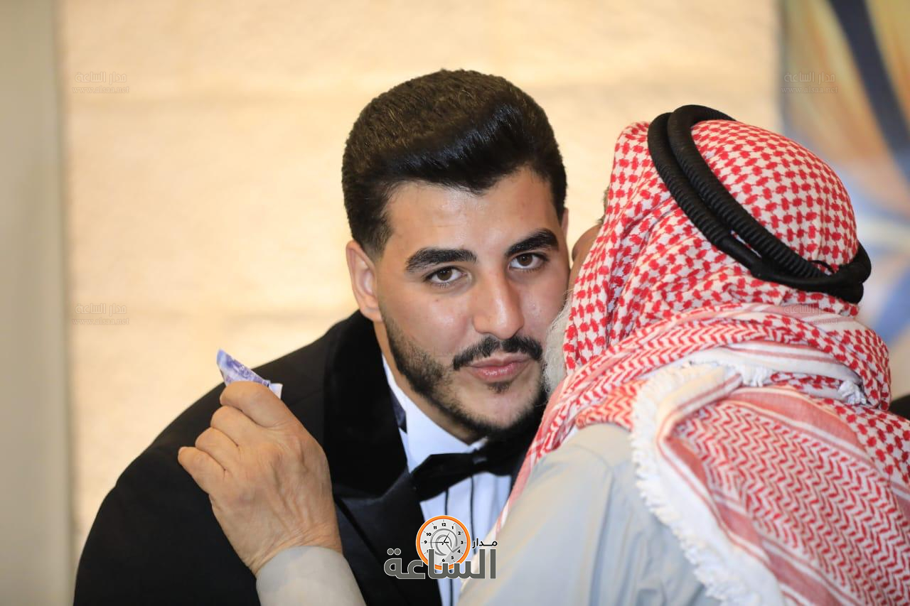 Madar Al-Saa Images 0.5561318592567676