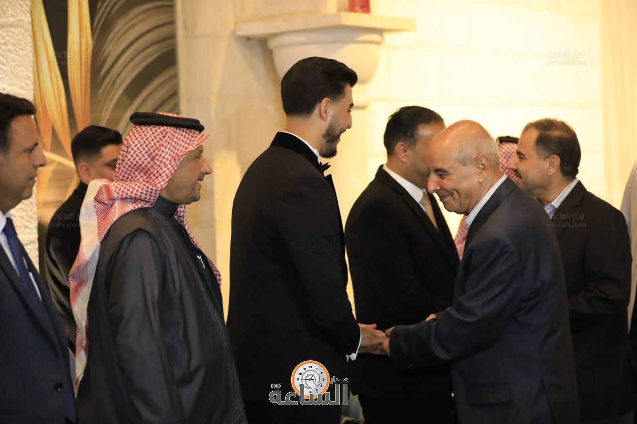 Madar Al-Saa Images 0.14704822749375668