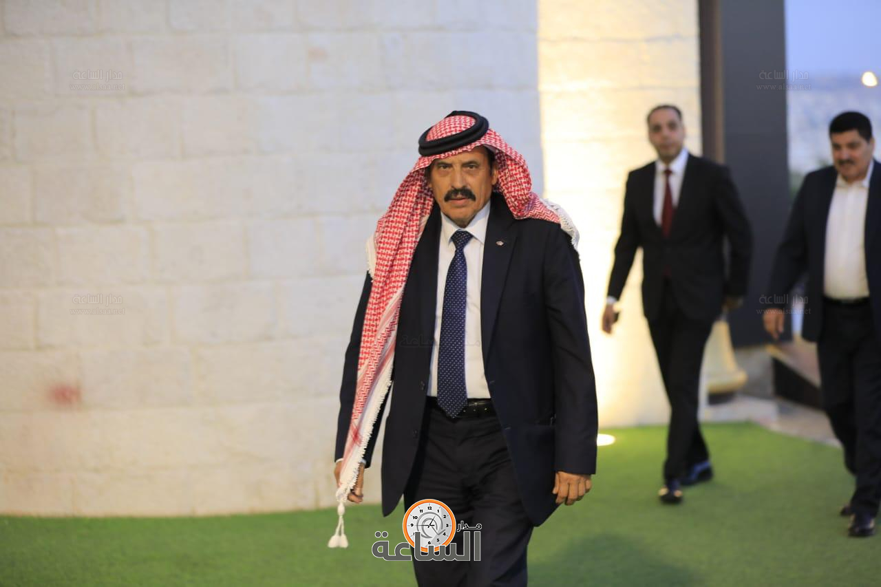 Madar Al-Saa Images 0.7326399748848774