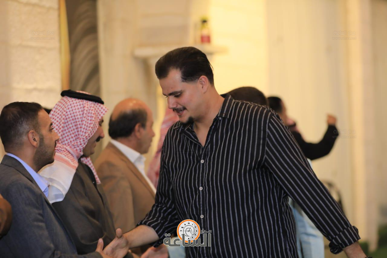 Madar Al-Saa Images 0.05136502649482222