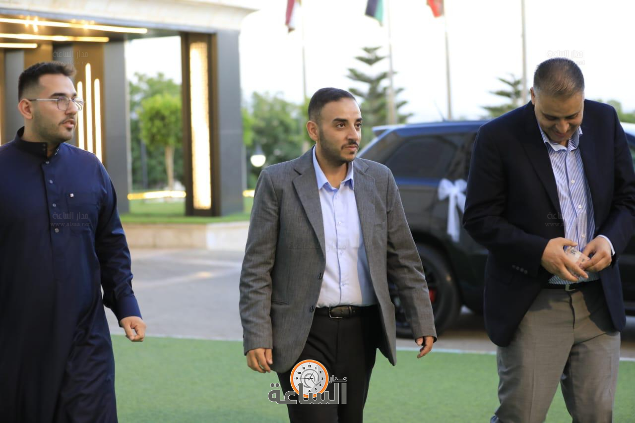 Madar Al-Saa Images 0.1767384481631239