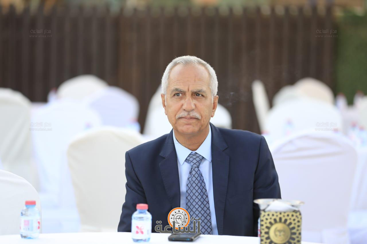 Madar Al-Saa Images 0.9486338532630402