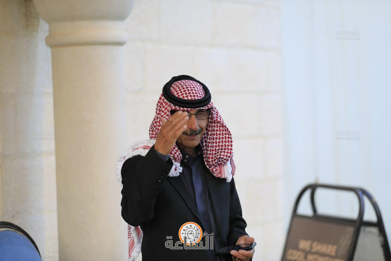 Madar Al-Saa Images 0.49073491126815527