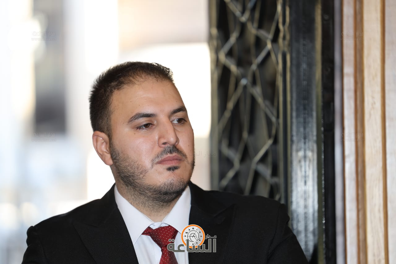 Madar Al-Saa Images 0.9435347996189684