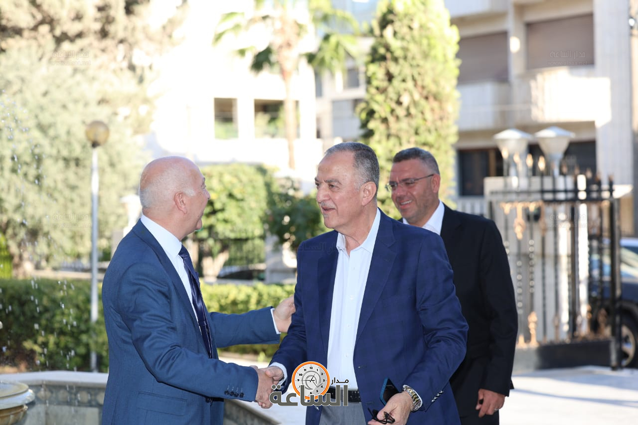 Madar Al-Saa Images 0.06666522396850494