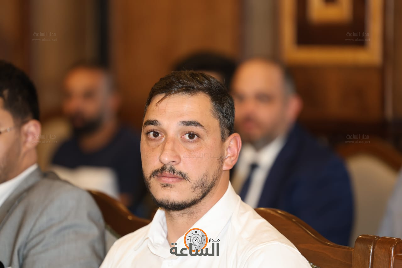 Madar Al-Saa Images 0.9163917919190605