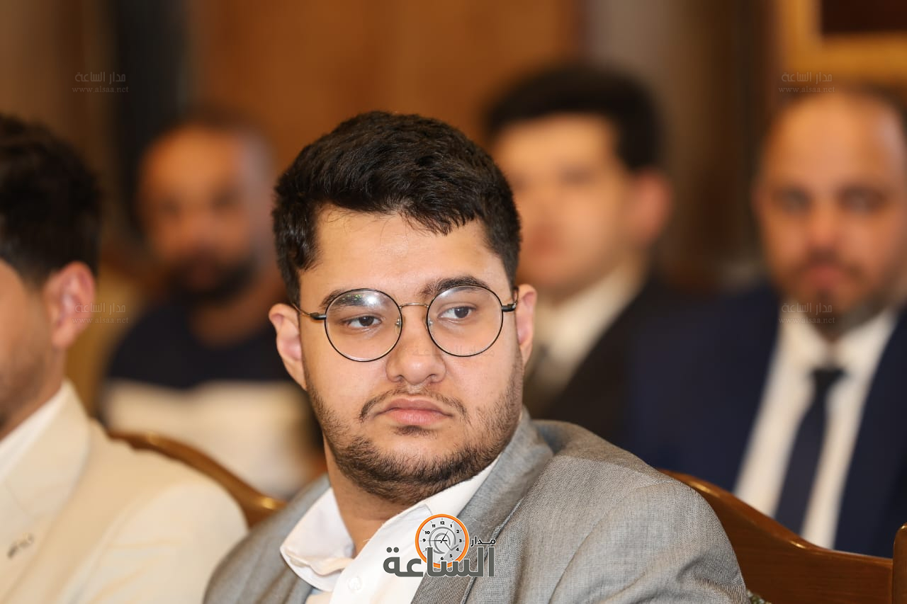 Madar Al-Saa Images 0.7392574610539401