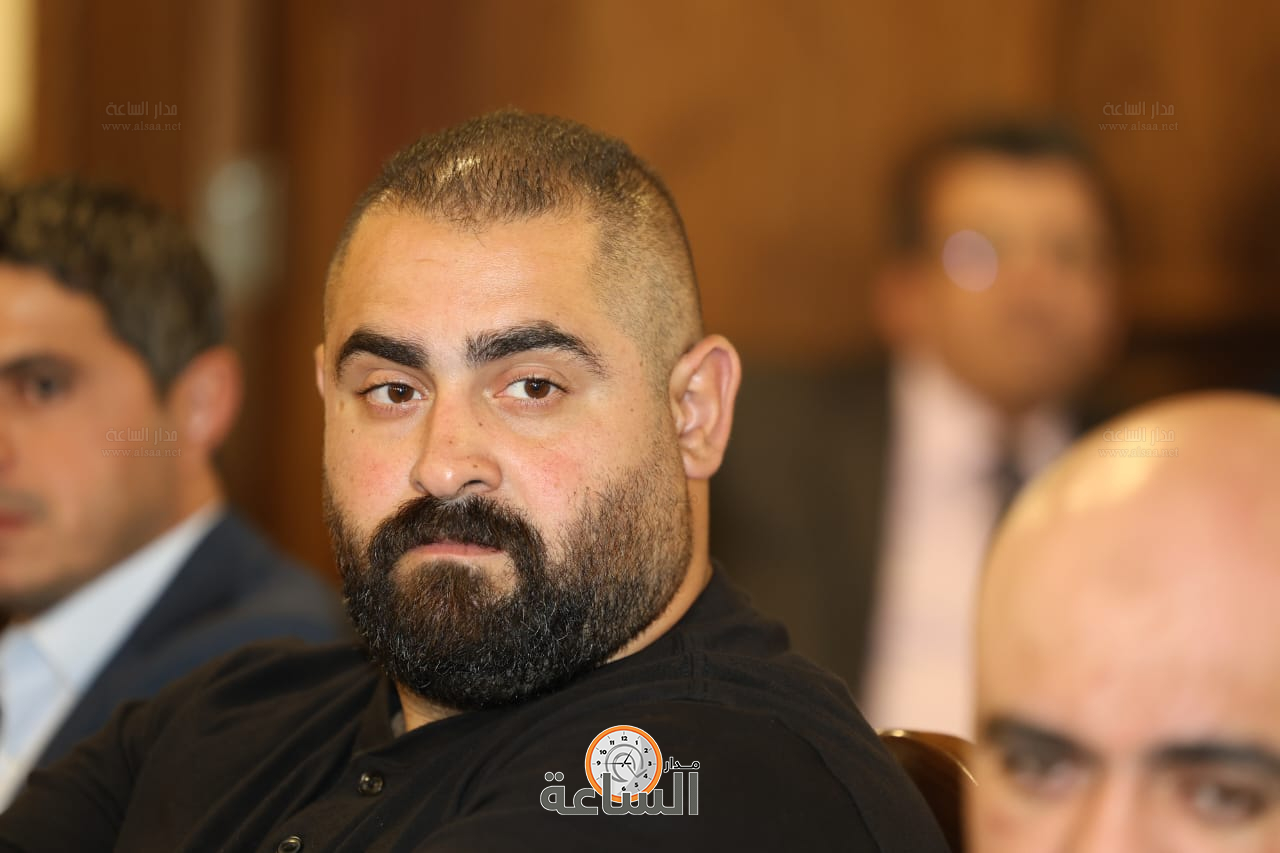 Madar Al-Saa Images 0.064184043595083