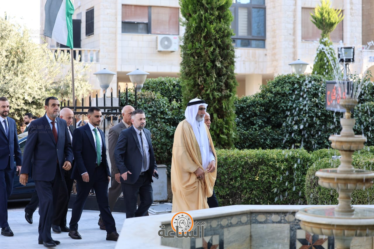 Madar Al-Saa Images 0.34571280012377703