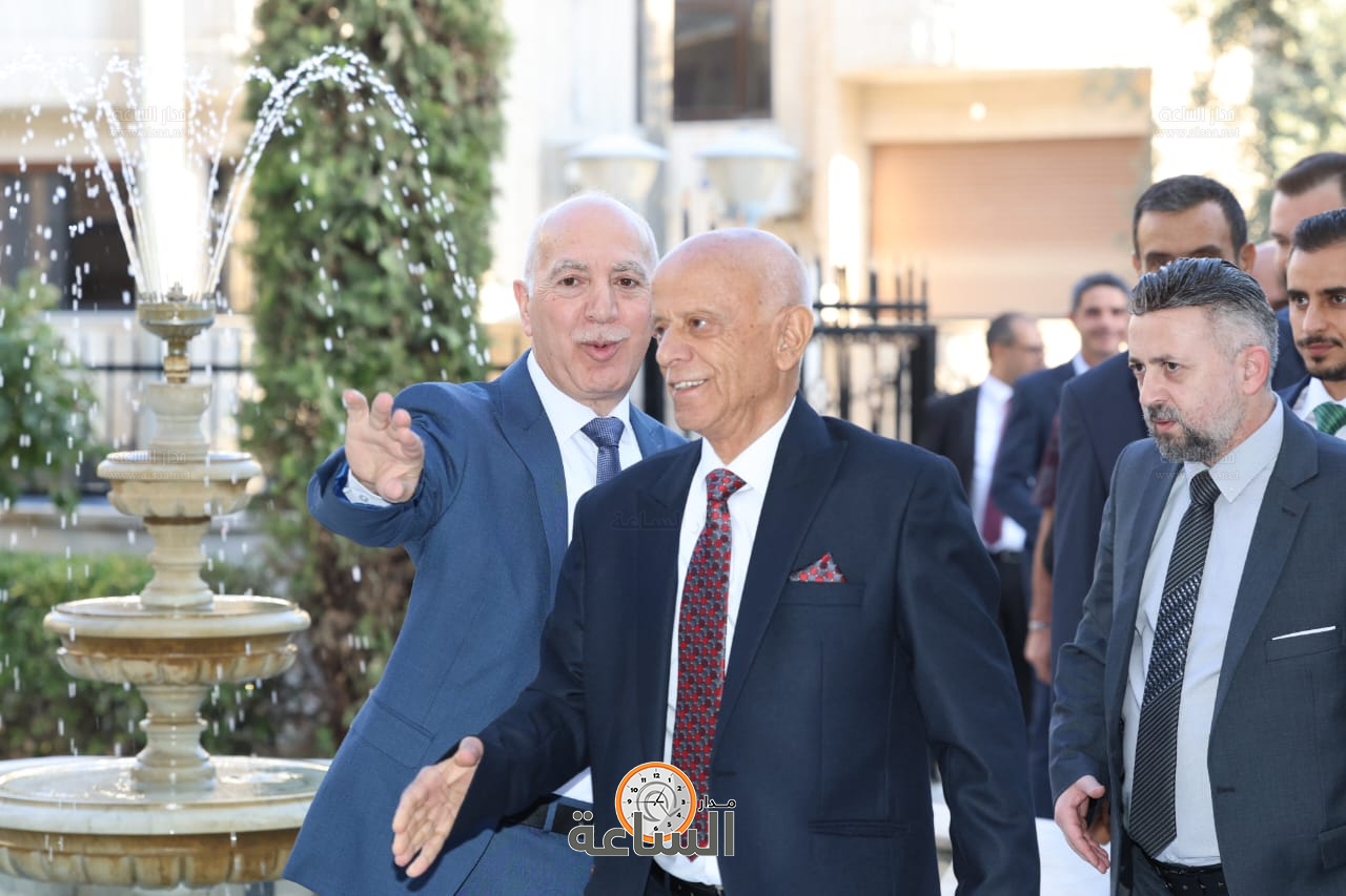 Madar Al-Saa Images 0.49730858380754617