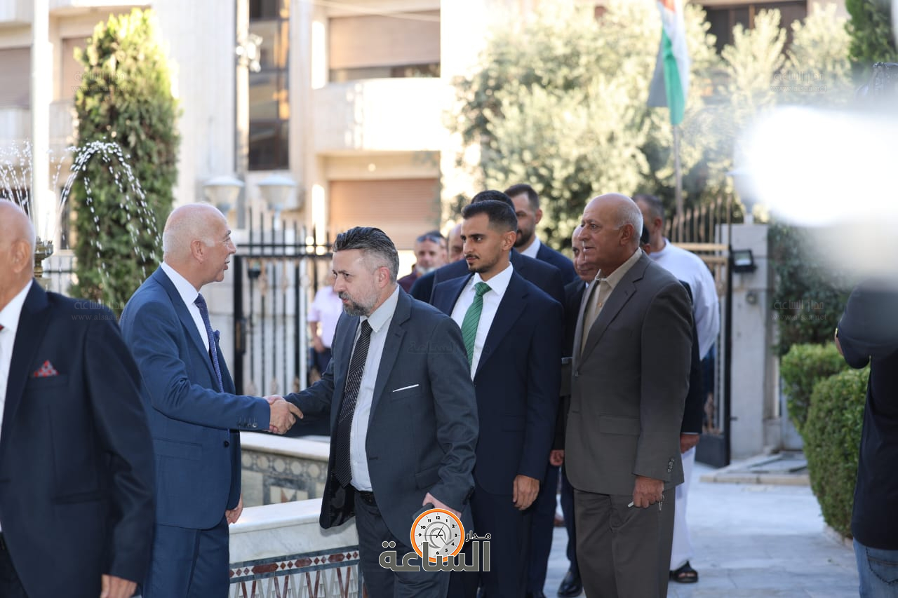 Madar Al-Saa Images 0.49561874654960614