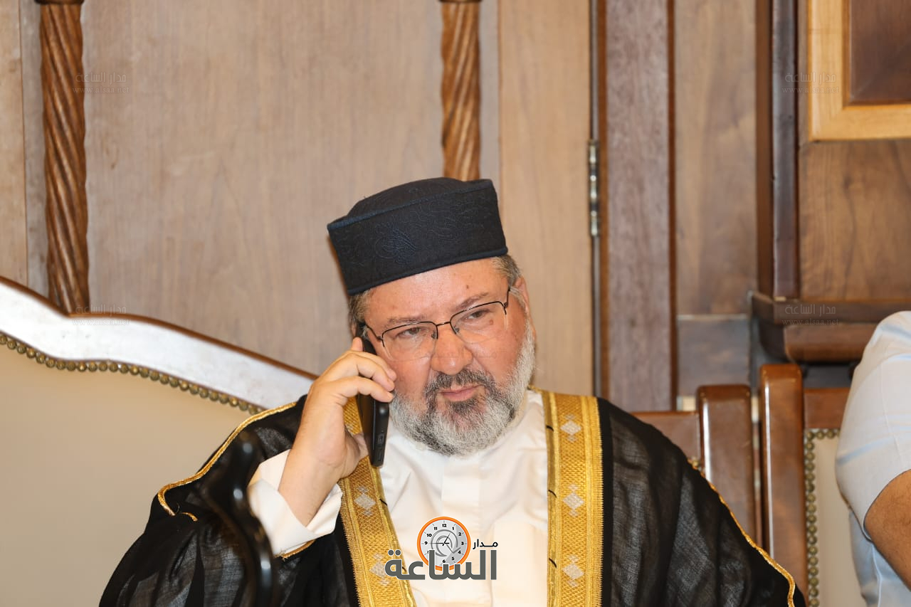 Madar Al-Saa Images 0.9975306785255101