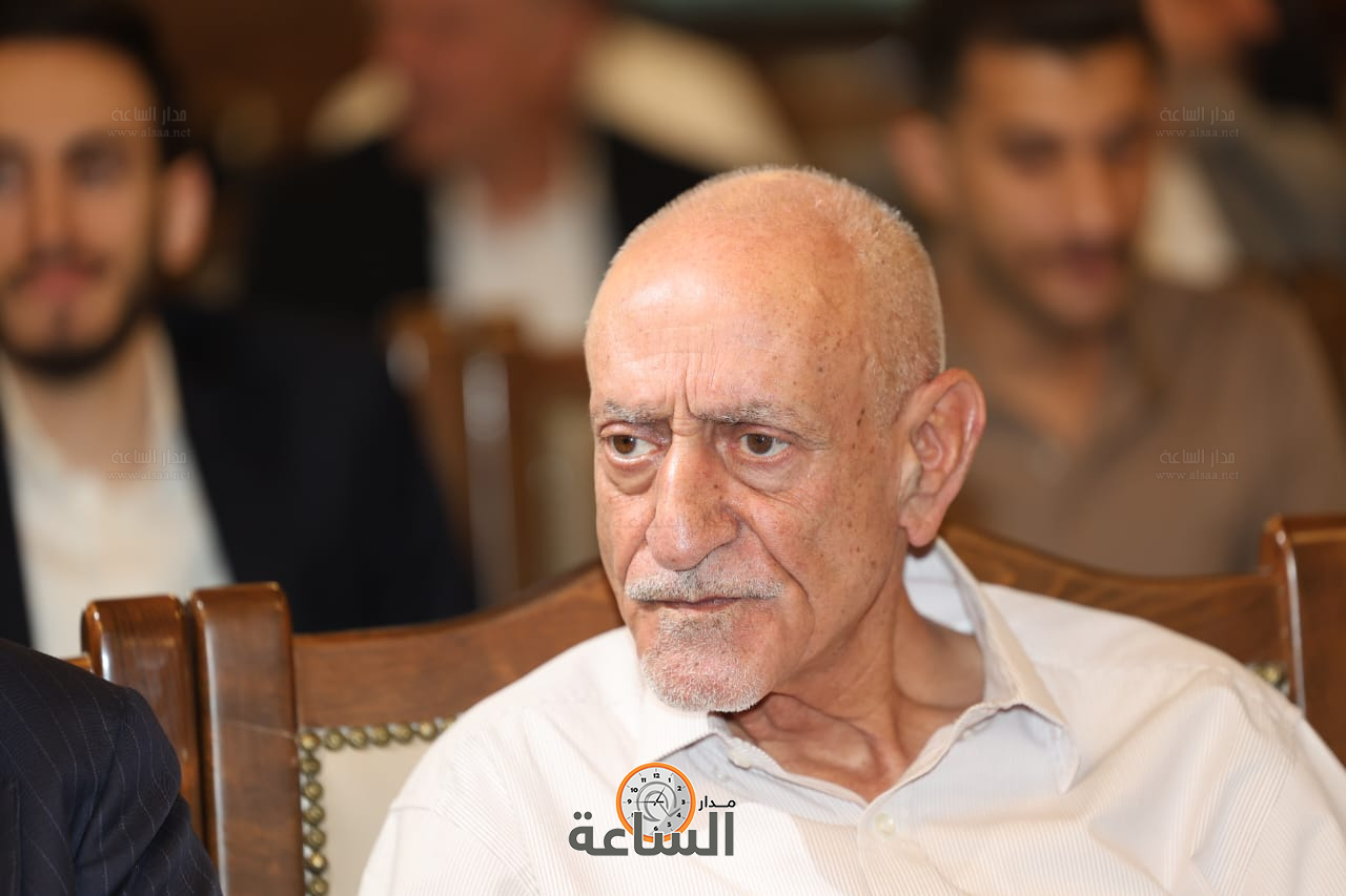 Madar Al-Saa Images 0.8534068157529234