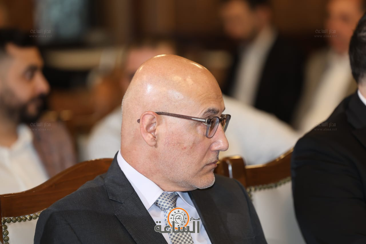 Madar Al-Saa Images 0.10341646214515521