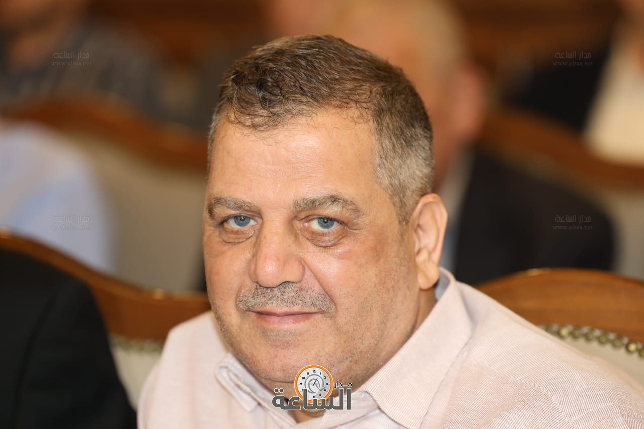 Madar Al-Saa Images 0.986858714625048