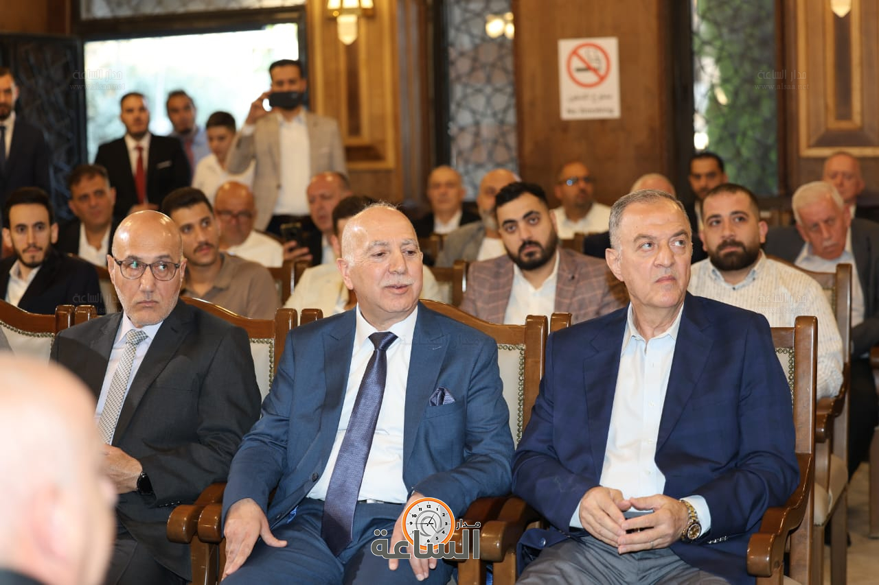 Madar Al-Saa Images 0.524647215989085