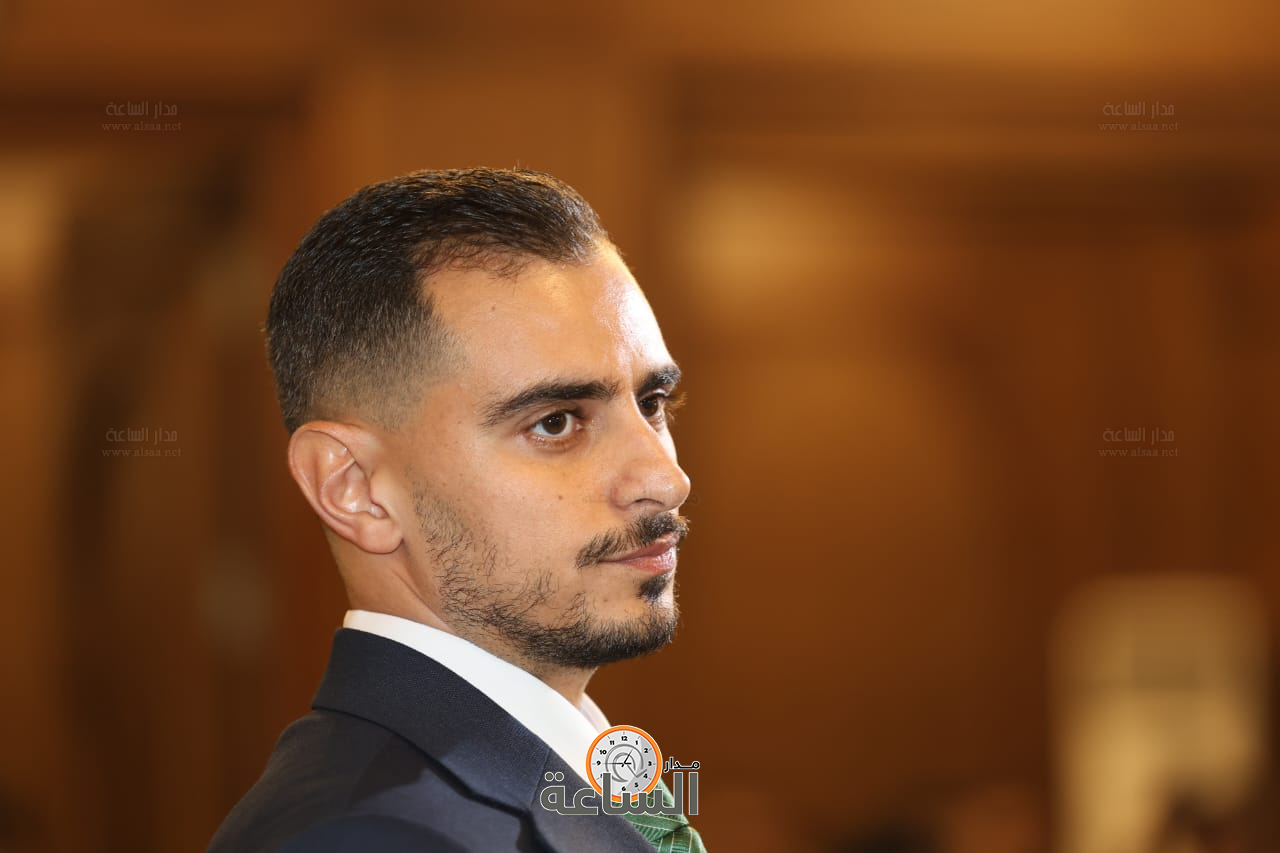 Madar Al-Saa Images 0.7287022352875959