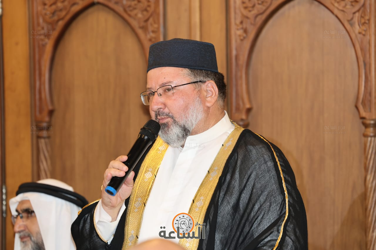 Madar Al-Saa Images 0.34682592808385226