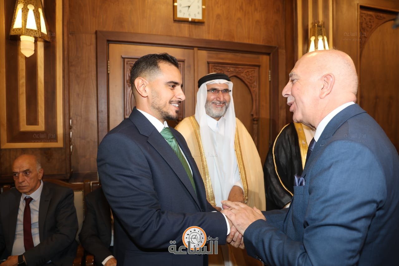 Madar Al-Saa Images 0.22722705835976986