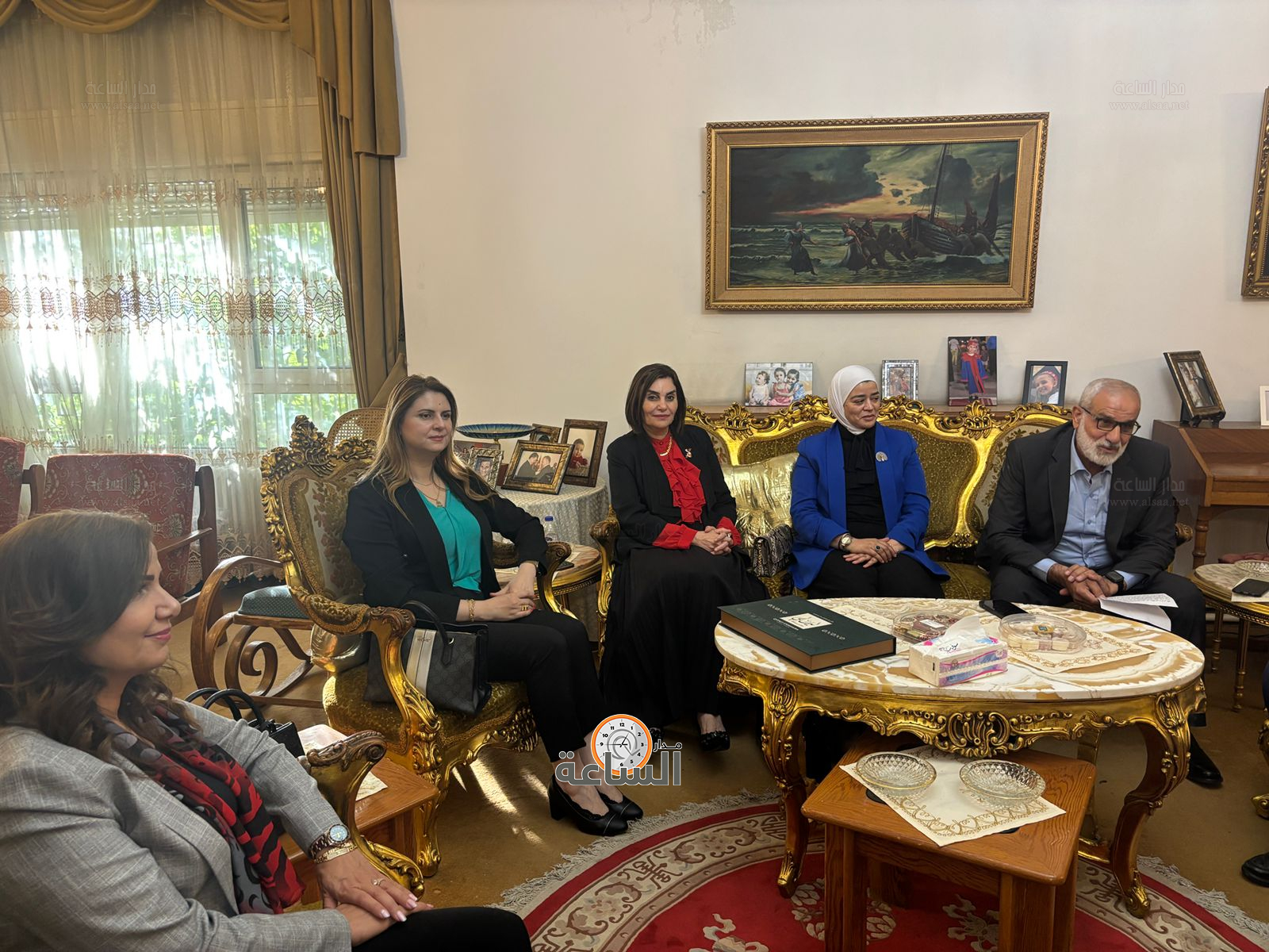 Madar Al-Saa Images 0.07087945075830893