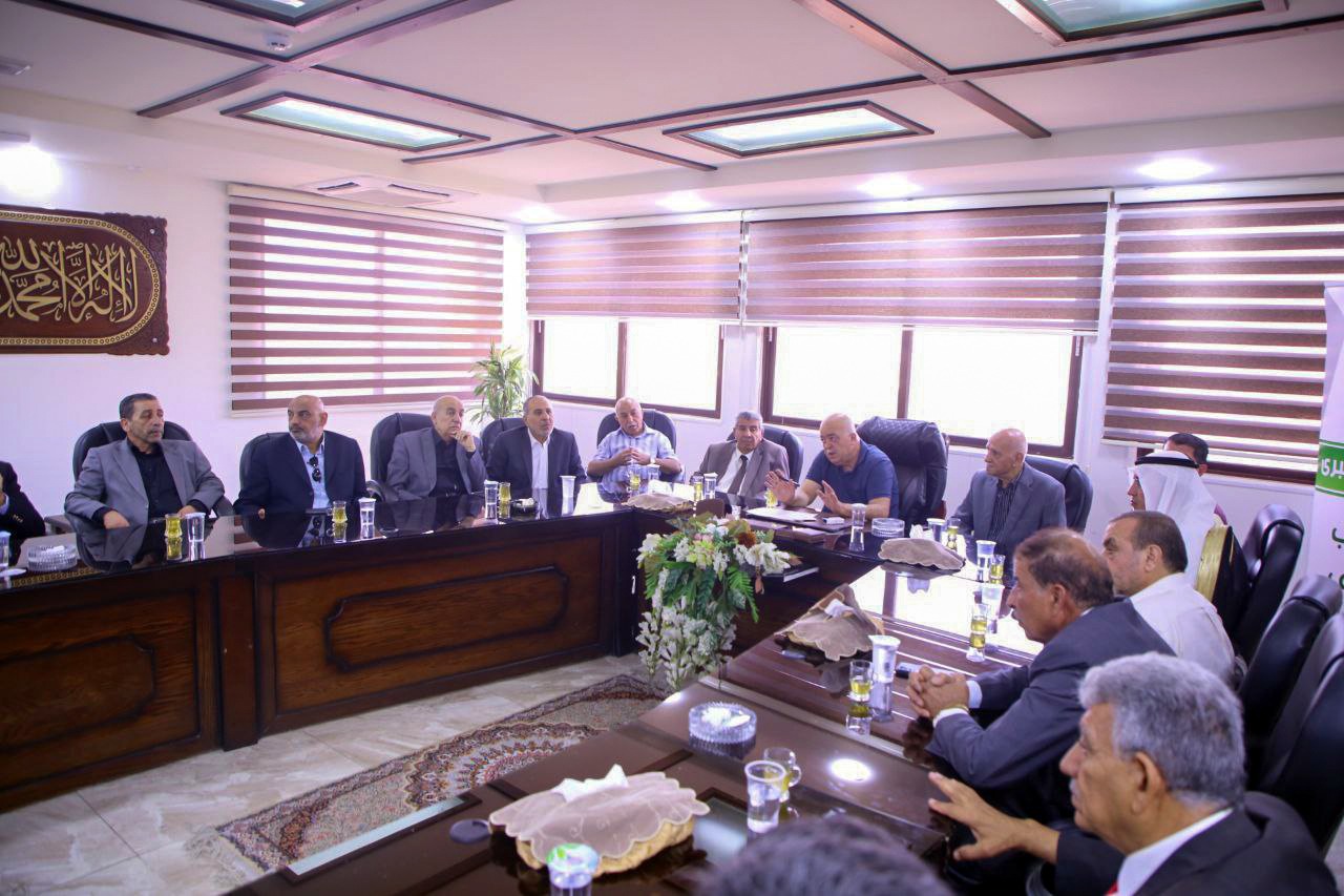 Madar Al-Saa Images 0.7999787794422248