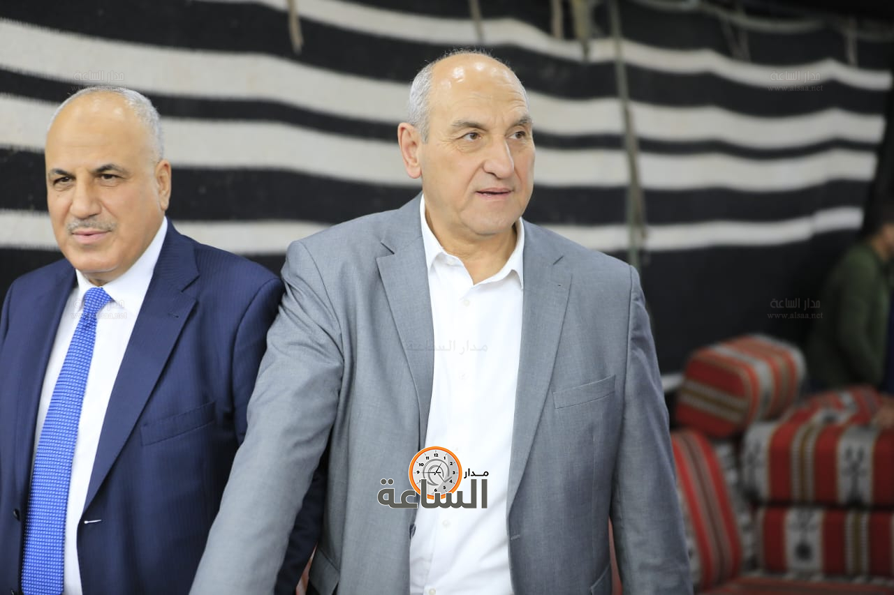 Madar Al-Saa Images 0.02438814603285233