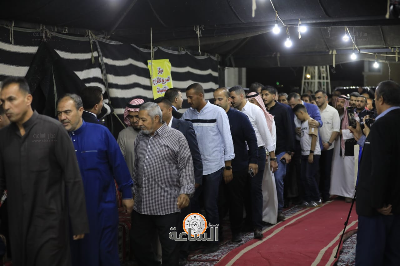 Madar Al-Saa Images 0.7240603640578438