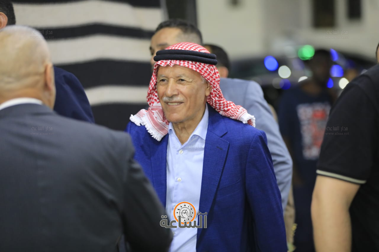 Madar Al-Saa Images 0.4995616040027443