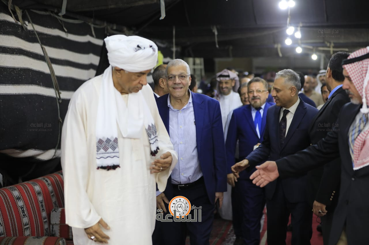 Madar Al-Saa Images 0.25828934359624867