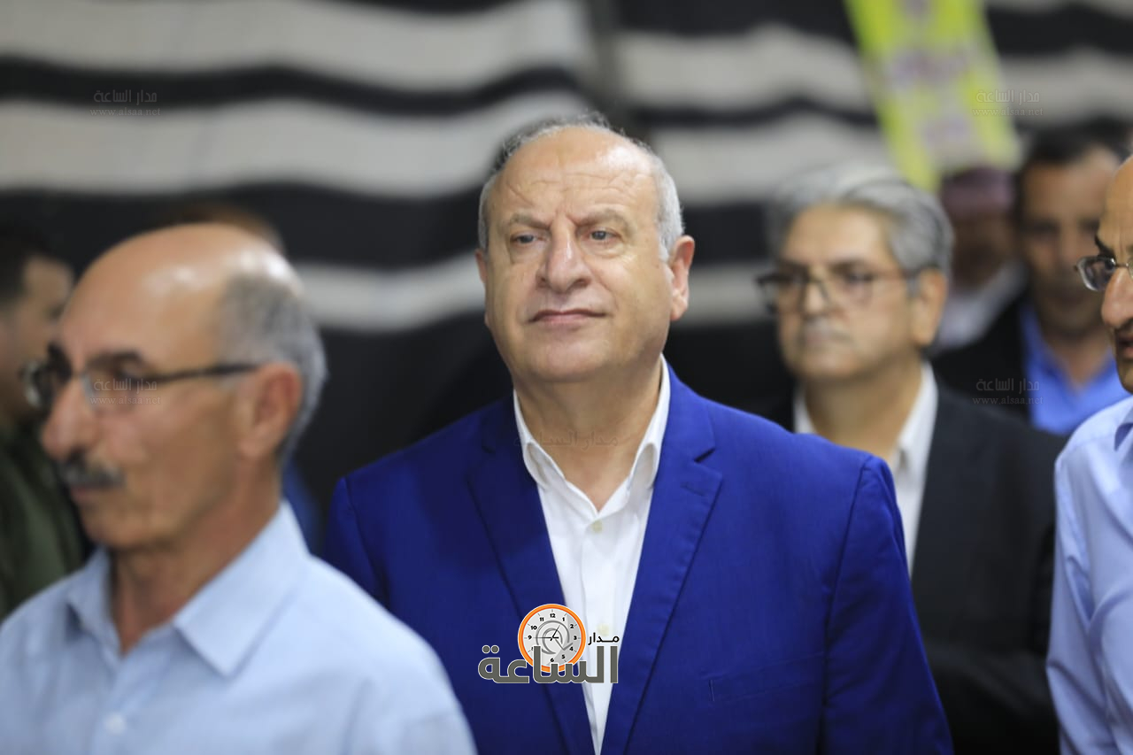 Madar Al-Saa Images 0.7056215510284729