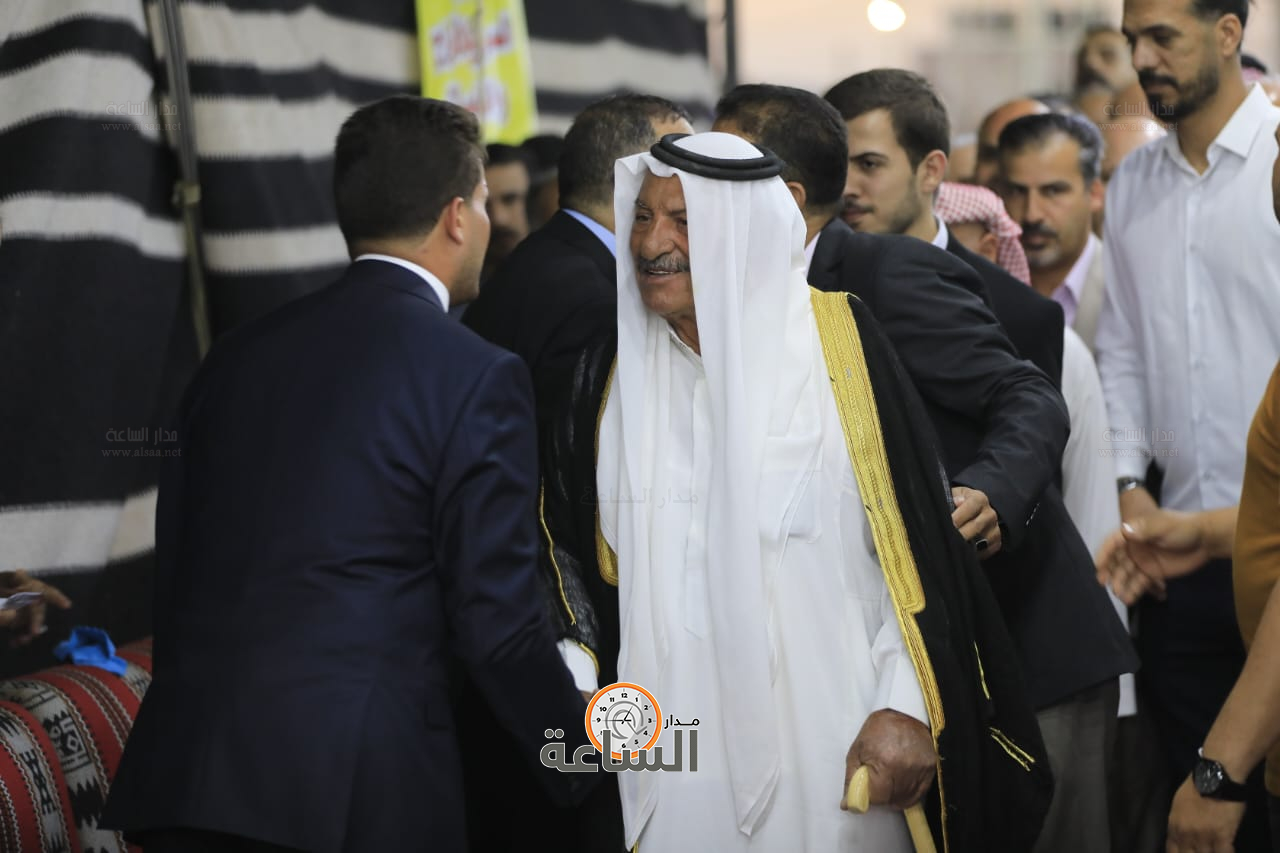 Madar Al-Saa Images 0.9350318075506853