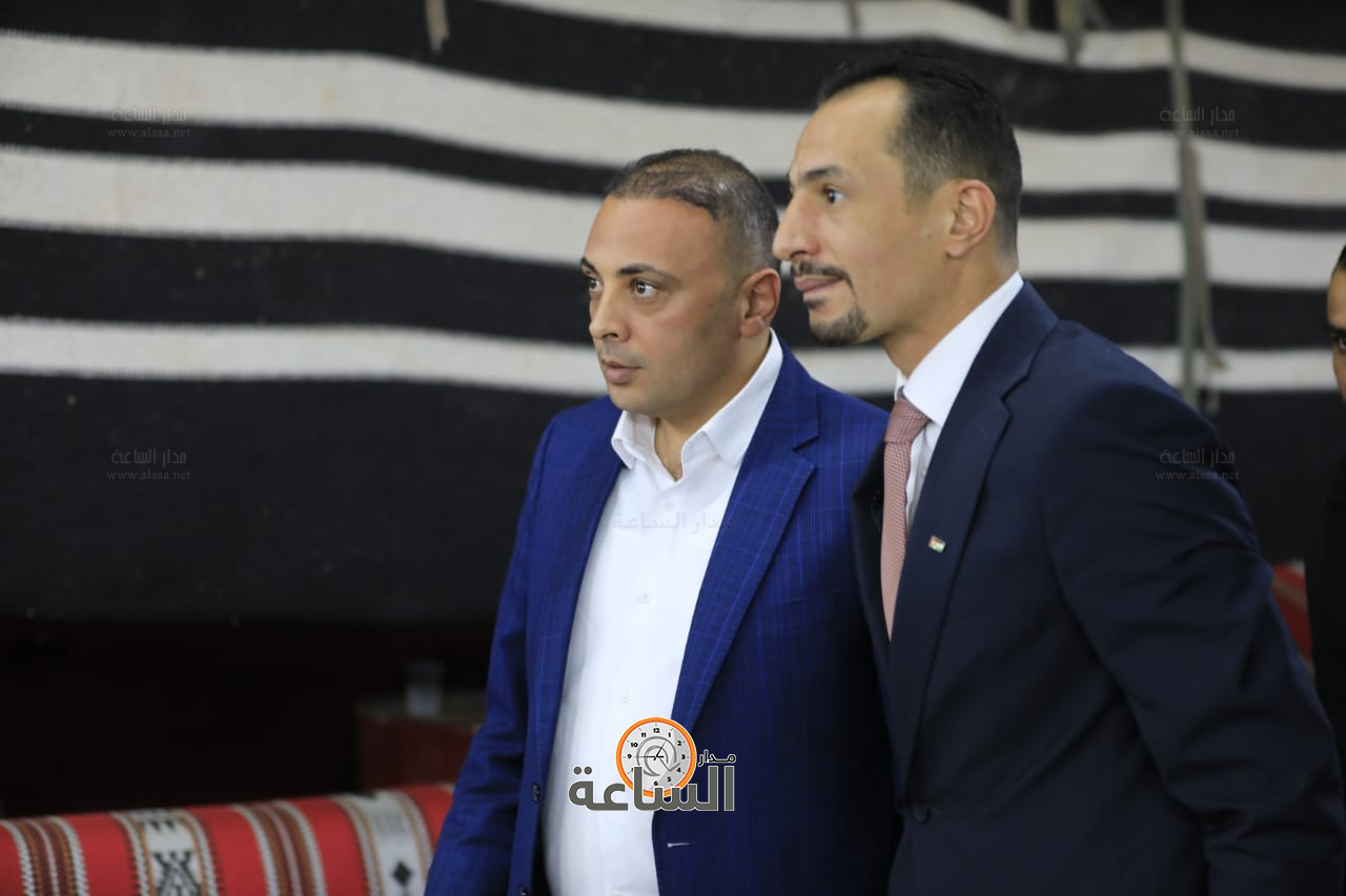 Madar Al-Saa Images 0.8600749589020759